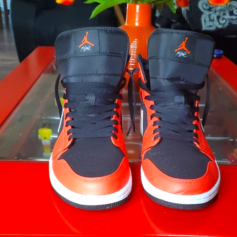 👉🏾5Day Sale👈🏾 Jordan 1 retro